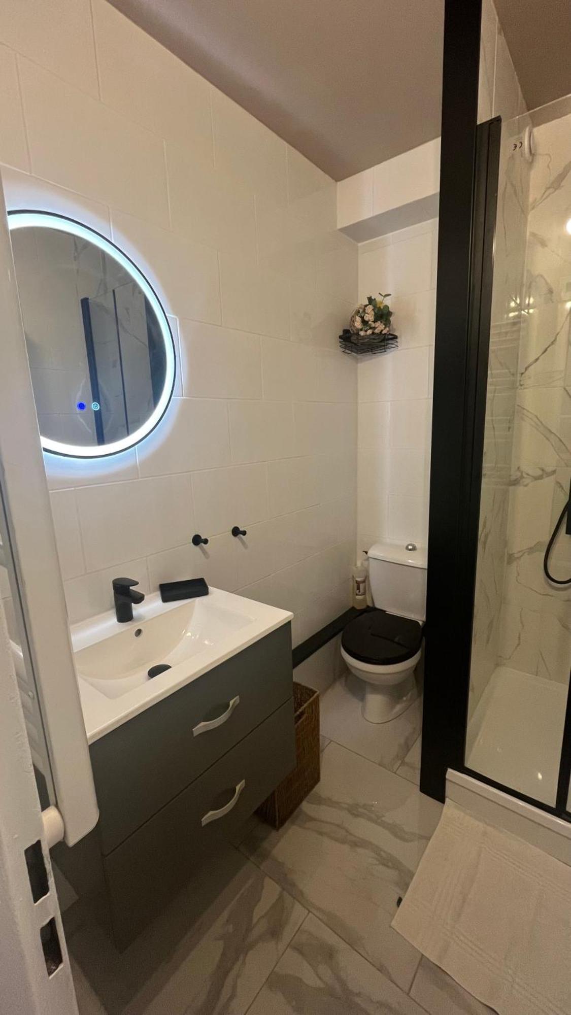 Port Apartment
